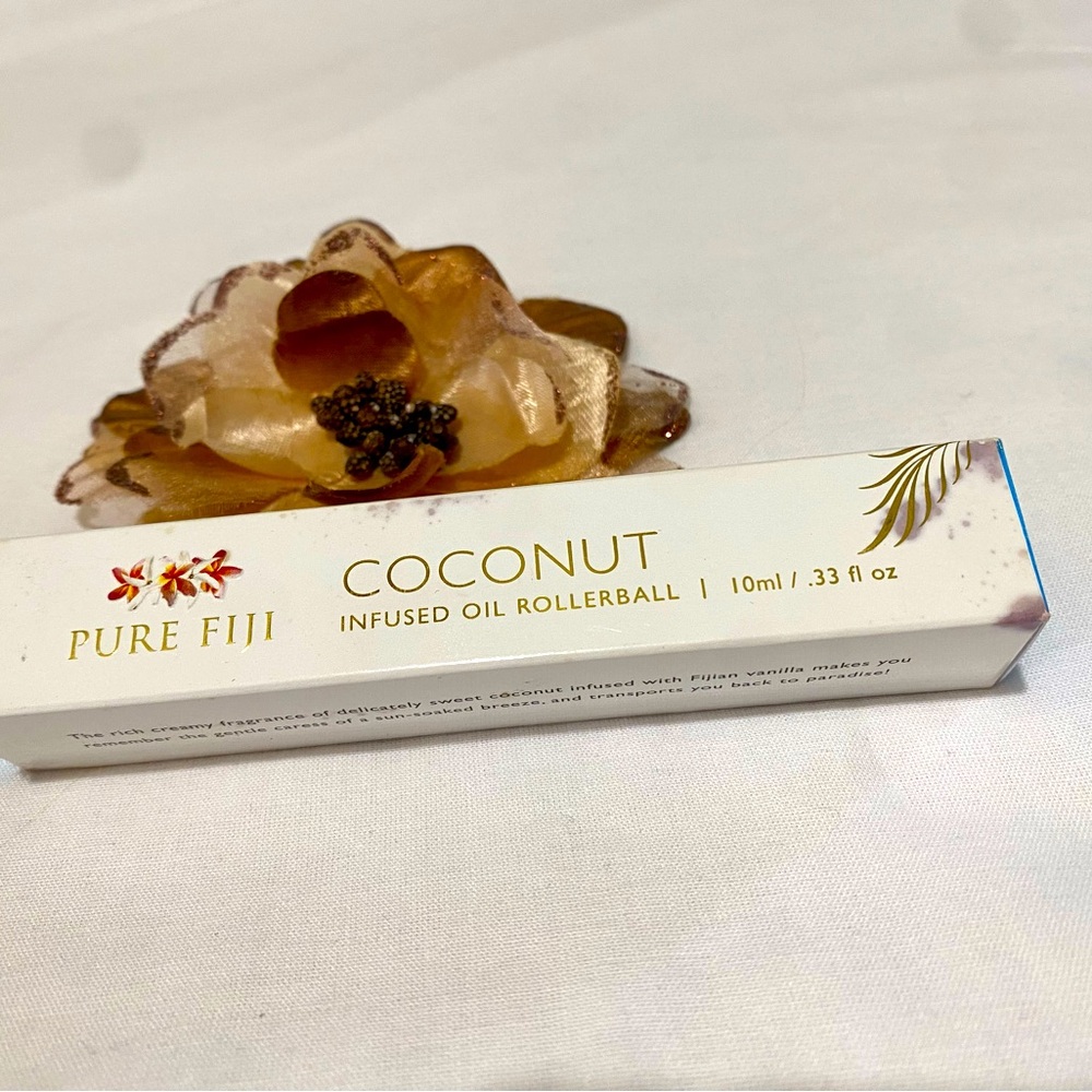 Coconut Infused Oil Rollerball - White and Gold